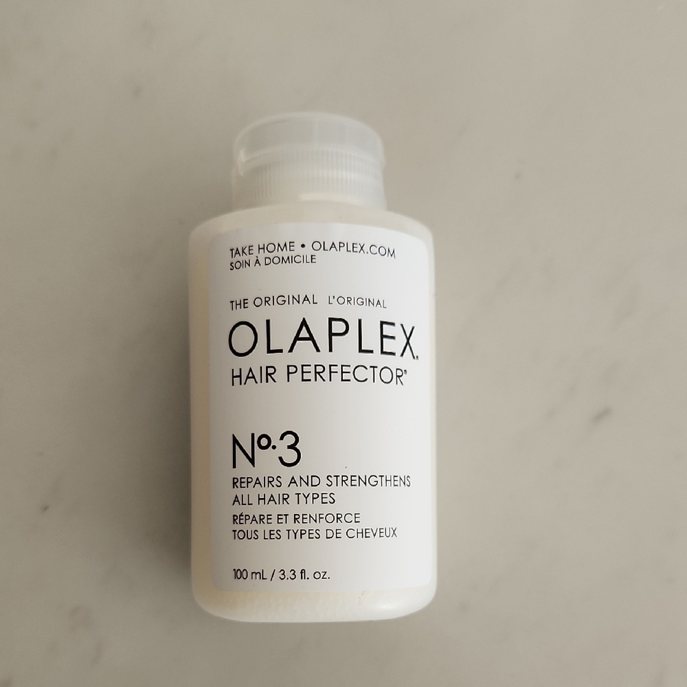 OLAPLEX No. 3 Hair Treatment White Bottle